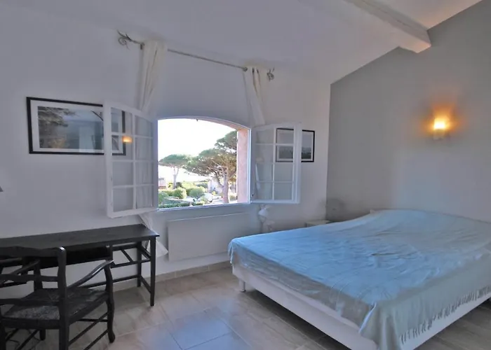 Apartman El Cantarello *